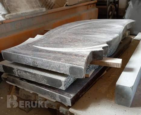 Мраморные и гранитные плиты - стелы / заготовки 3