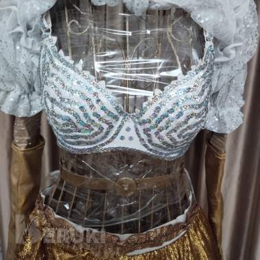 Костюмы карнавально-танцевальные р-р 42 -46 3