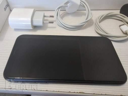 Продам iphone 11 128gb apple watch 5se 16gb 8