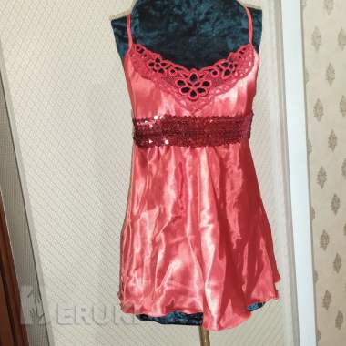 Костюмы,платья ,топы стрип р-р 40-46 10