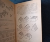 Книга. Домик на садовом участке. 