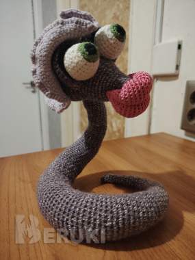 Игрушка змейка в шляпке 3