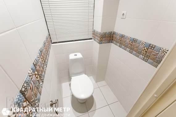 Продается 2-к. Квартира , прямо возле ст. Метро фрунзенская на ул. М. Танка 15