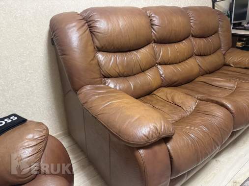Кожаный диван 2