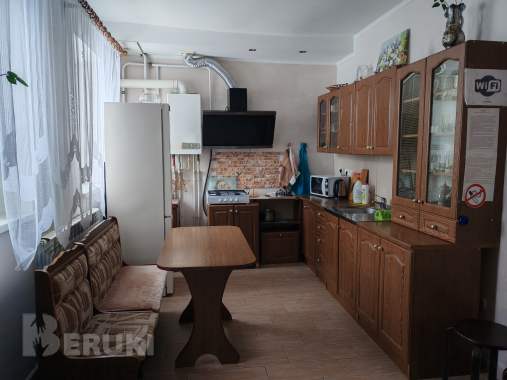 Квартира с современным ремонтом на сутки 4