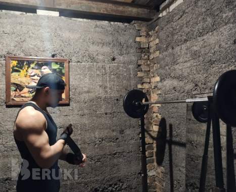 Штанга с блинами 66кг 0