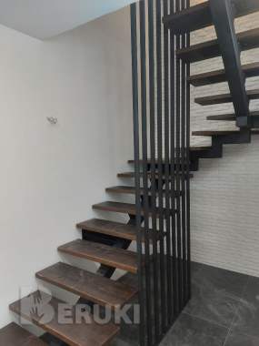 Лестница ограждения ступени 2