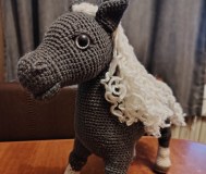 Лошадка связана своими руками