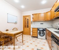 4-комнатная квартира рядом с метро уручье