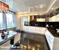 Продается 4-комнатная квартира по ул. Нововиленская