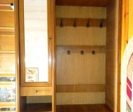 Шкаф для прихожей с зеркалом