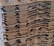 Лотки (контейнеры) на 20-30 яиц-много