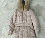 Пуховик женский, нат мех, р-р 42