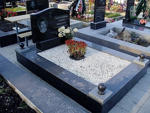 Памятник из гранита А3 установим в Логойске и рн 2