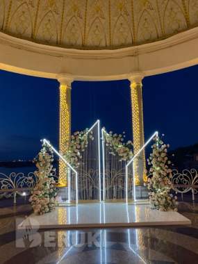 Украшение зала 5