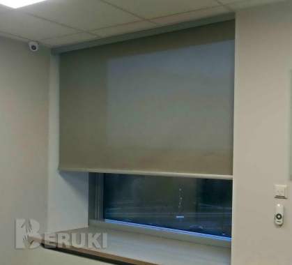 Рулонные шторы с мотором и ручным управлением 0