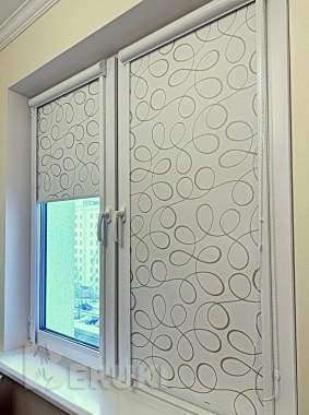 Рулонные шторы с мотором и ручным управлением 3