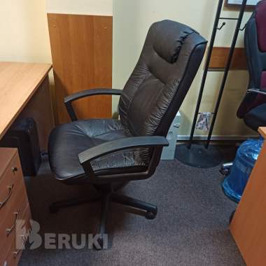 Распродажа офисной мебели 4