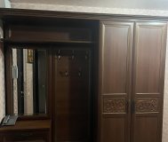 Шкаф с зеркалом в прихожую + тумба