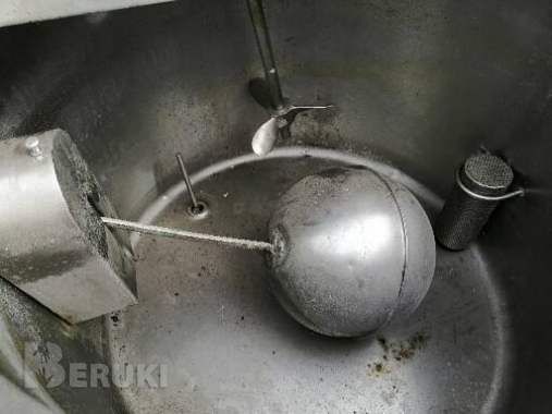 Бу нержавеющая пищевая емкость 200л 2