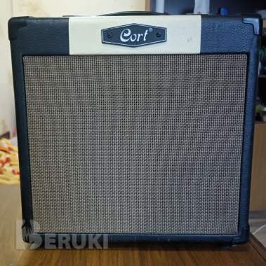 Комбоусилитель cort cm15r bk 0