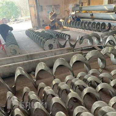 Шнеки. Шнековые спирали, витки для шнеков, ремонт шнеков 1