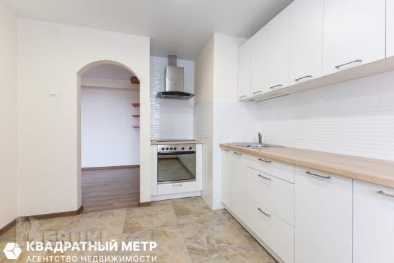 Продажа 2- комнатной квартиры в микр-не зеленый луг 1