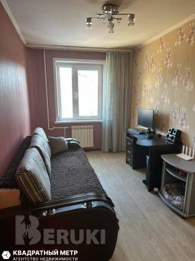 Продается 2-комнатная квартира с ремонтом, метро уручье 3