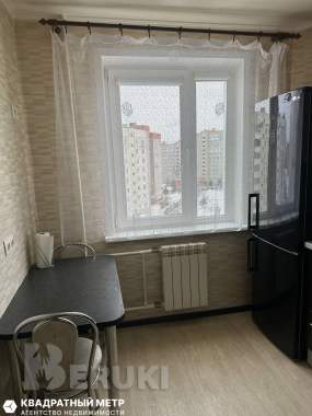 Продается 2-комнатная квартира с ремонтом, метро уручье 8