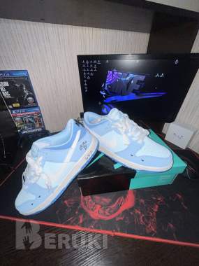 Кроссовки nike dunk 0