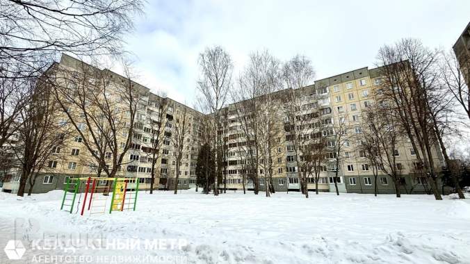 3-комнатная квартира на проспекте любимова, метро «петровщина» 14