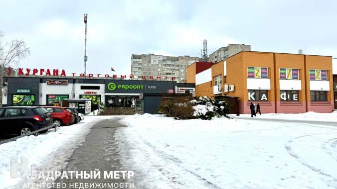 3-комнатная квартира на проспекте любимова, метро «петровщина» 16