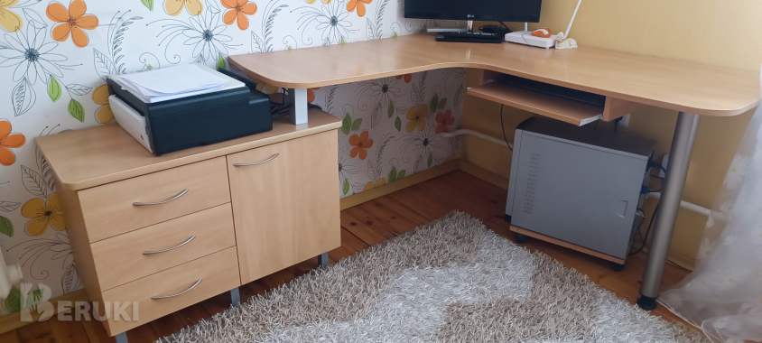 Стол письменный 0