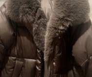 Продам женскую куртку с мехом, состояние новой