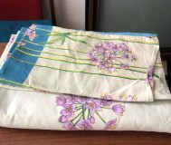 Продам пододеяльник 150х215 и 2 наволочки 60х70