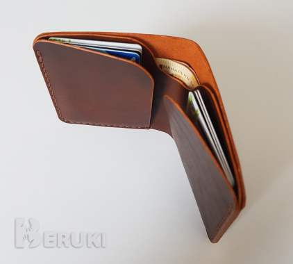 Минималистичный кожаный кошелёк. 0