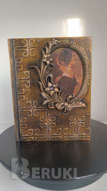 Недатированный ежедневник в подарочном оформлении 2