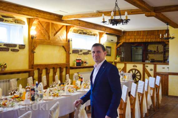 Ведущий на праздник 0