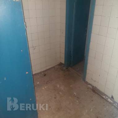 Изолированное помещение общей площадью 900,1 кв. 3