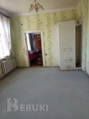 Продаю 2-х комн квартиру с газовым отоплением 250м жд вокзал 4