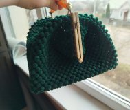 Сумочки из бусин.