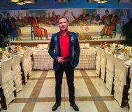 Ведущий- тамада на праздник