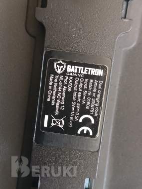 Зарядная станция для двух геймпадов dualshock ps4 2