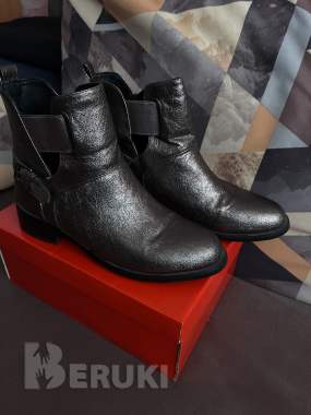 Женские сапоги 1