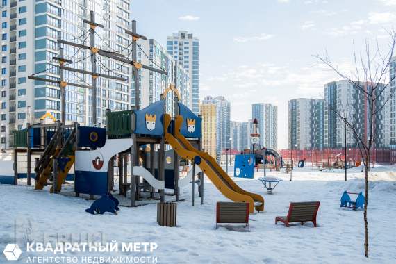 Однокомнатная квартира, минск-мир, метро аэродромная 12