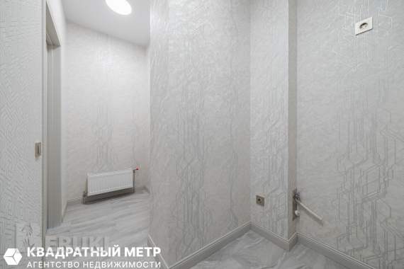 3-комнатная квартира, просп. Дзержинского 13