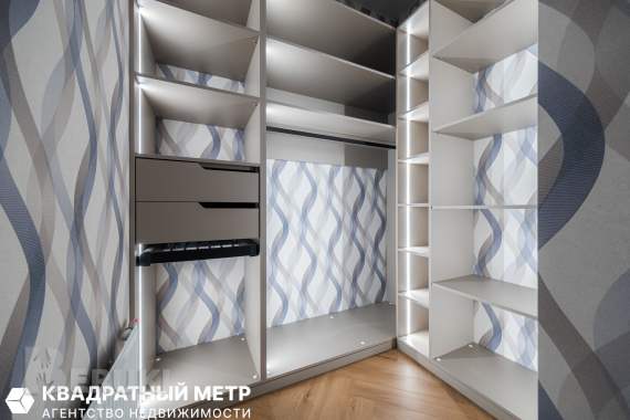 3-комнатная квартира, просп. Дзержинского 14