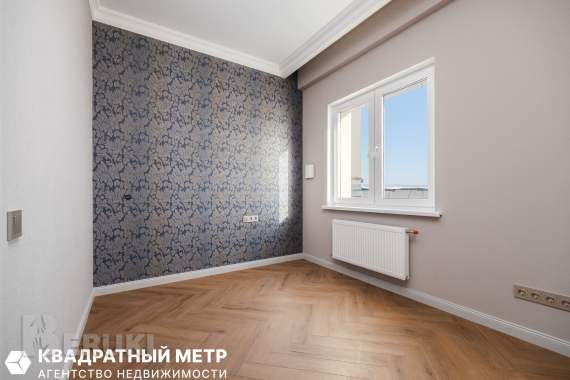 3-комнатная квартира, просп. Дзержинского 15