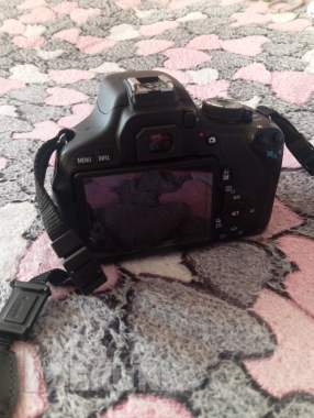 Продам фотоаппарат canon 600d 18-55 kit 0