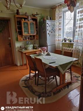 Добротный кирпичный дом в д. Свислочь 15